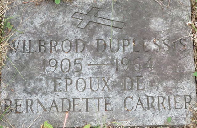 plaques\lot758_3.jpg